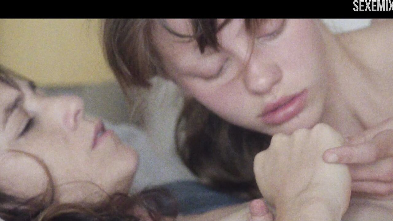 Mia Goth Lesbian, Scene in Nymphomaniac: Vol. II