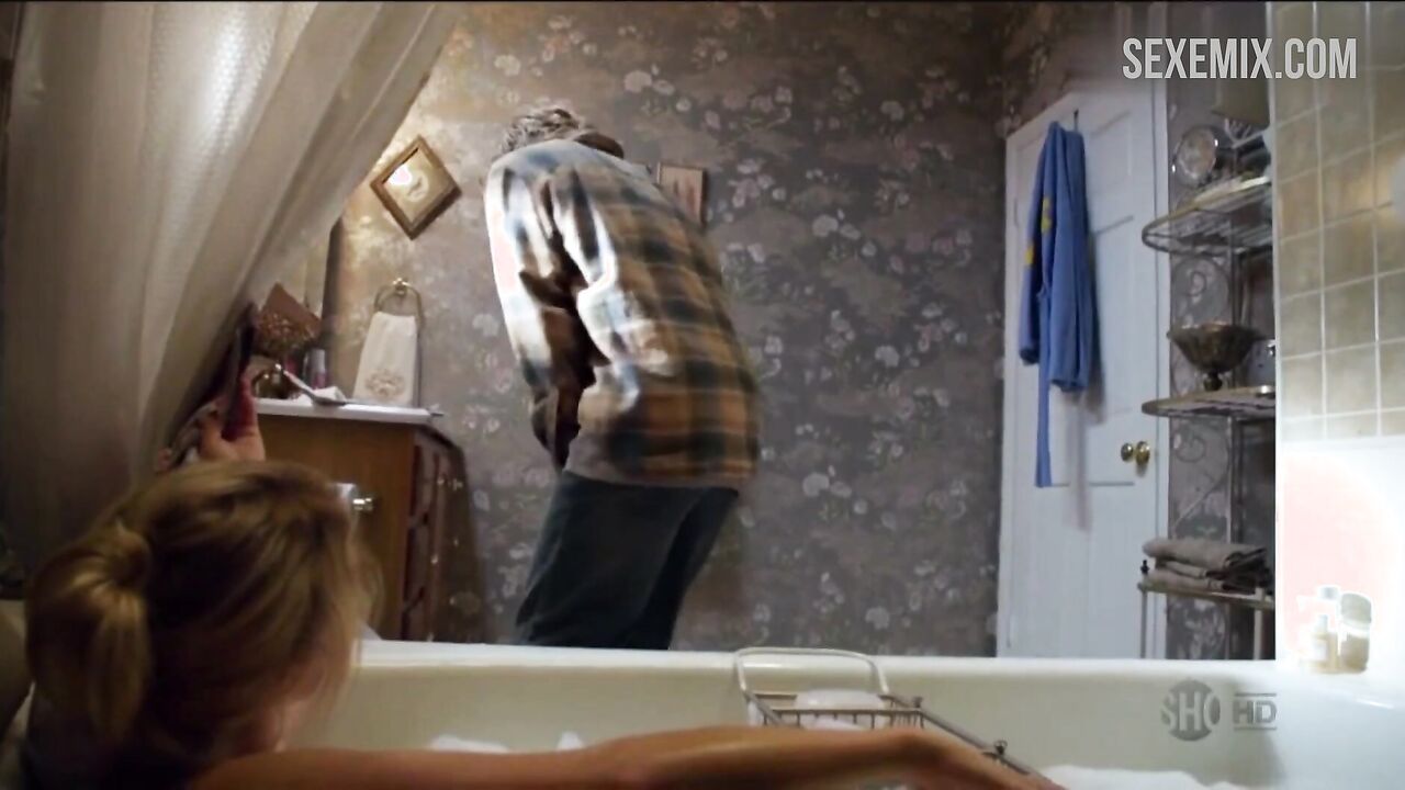 Laura Wiggins taking a bath, scene in Shameless