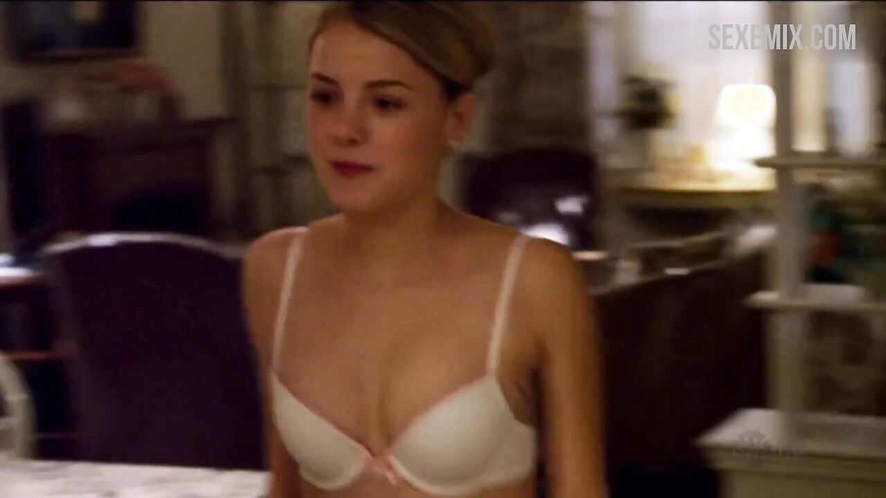 Laura Wiggins in white bra and panties, scene in Shameless