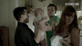 Ileana Huxley lució sus pequeños pechos, escena en Shameless