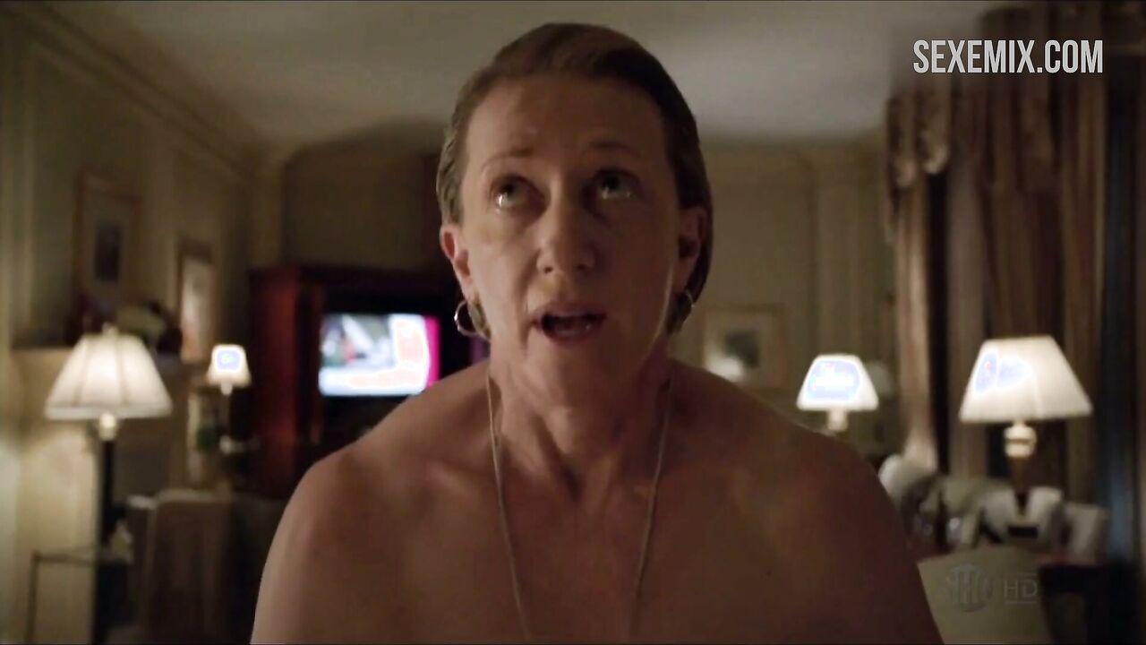 Sex with Lisa Long, scene in Shameless