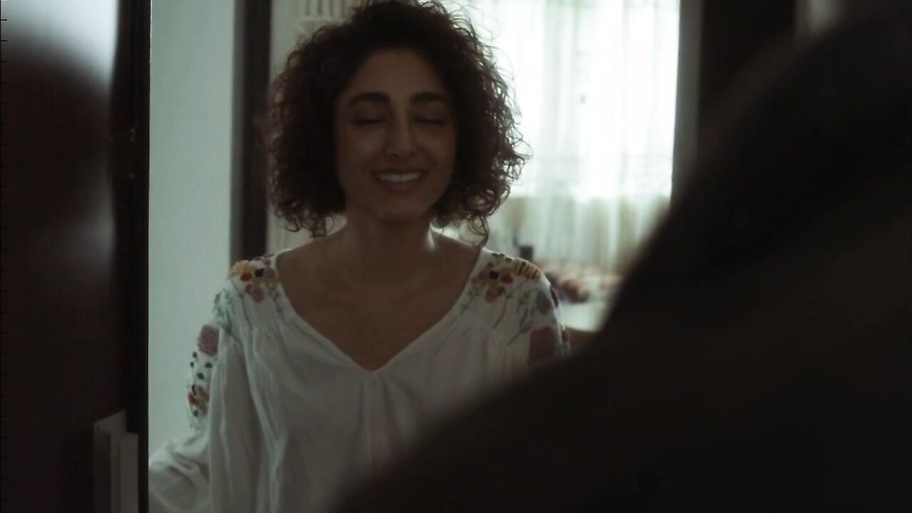 Golshifteh Farahani sexy moment, scene in Blind Spot