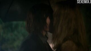 Katherine Moennig and Katherine Moennig kissing - The L Word: Generation Q