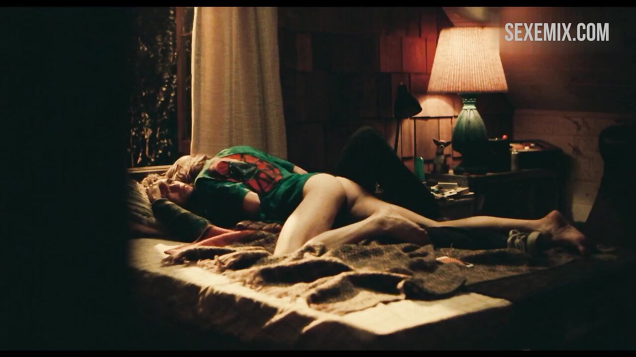 Hunter Schafer Thong, Sexy Scene in Euphoria