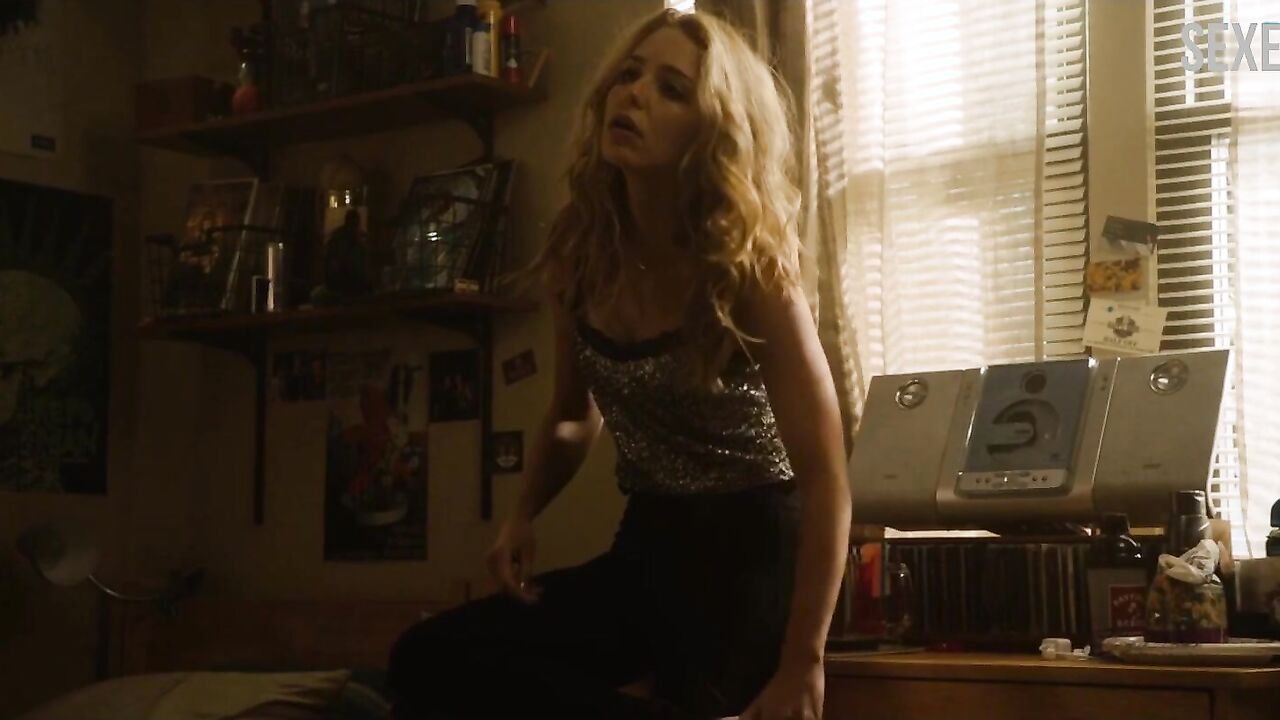 Jessica Rothe sexy, Erotic scenes in Happy Death Day