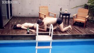 Sex with Yoon Seol-hee near the pool, scene in Lies