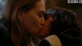 Katherine Moennig and Jamie Clayton kiss scene - The L Word: Generation Q