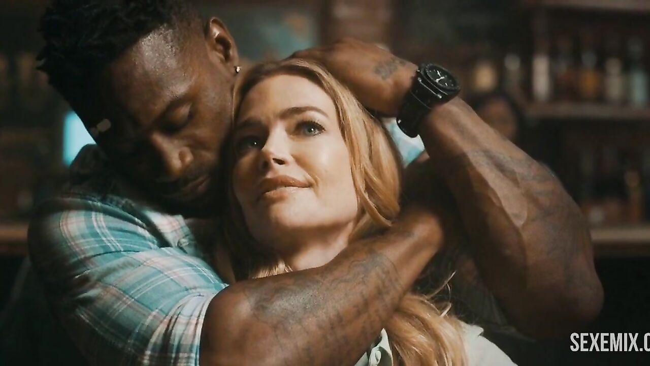 Sex with Denise Richards on the bed, scene in A Violent Man (2017)