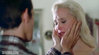 Sesso con Sally Kirkland, scena in Amnesia (1997)