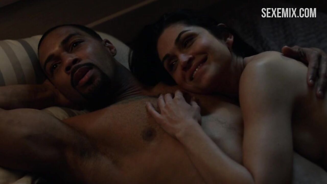 Lela Loren fucked in Missionary position, scene in Power