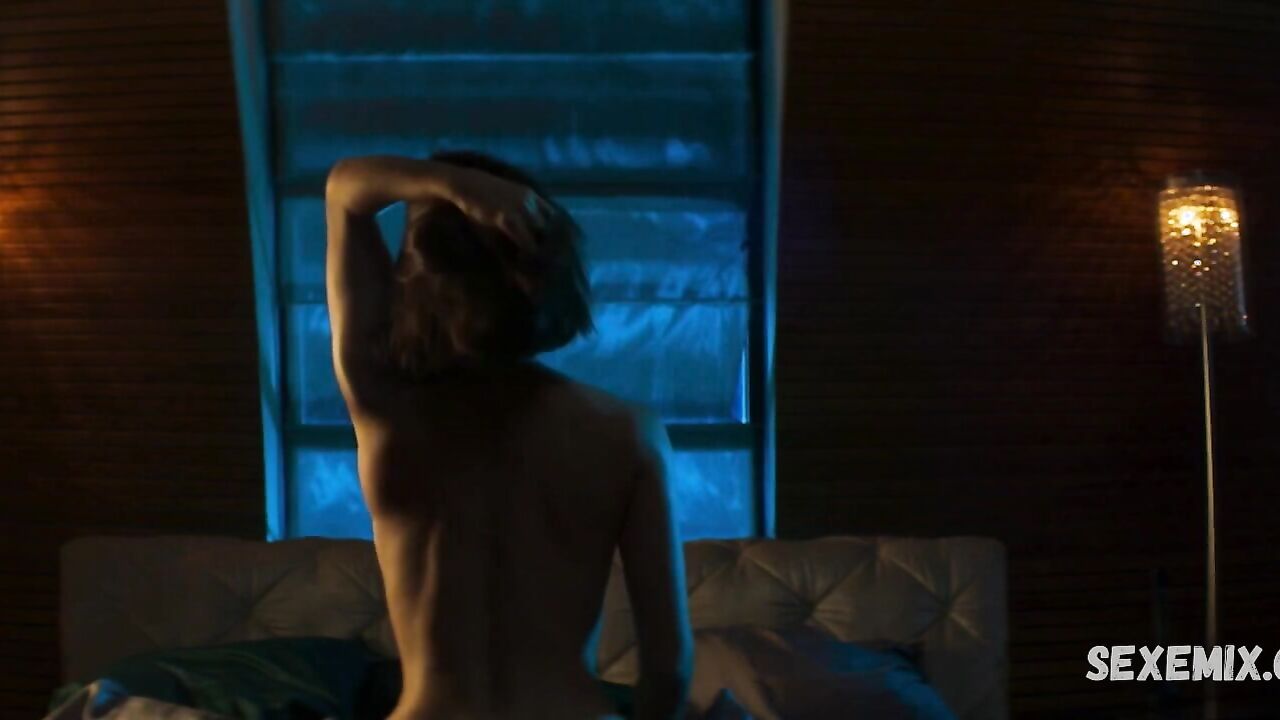 Olga Lerman naked, scene in Gore ot uma s01e04 (2019)