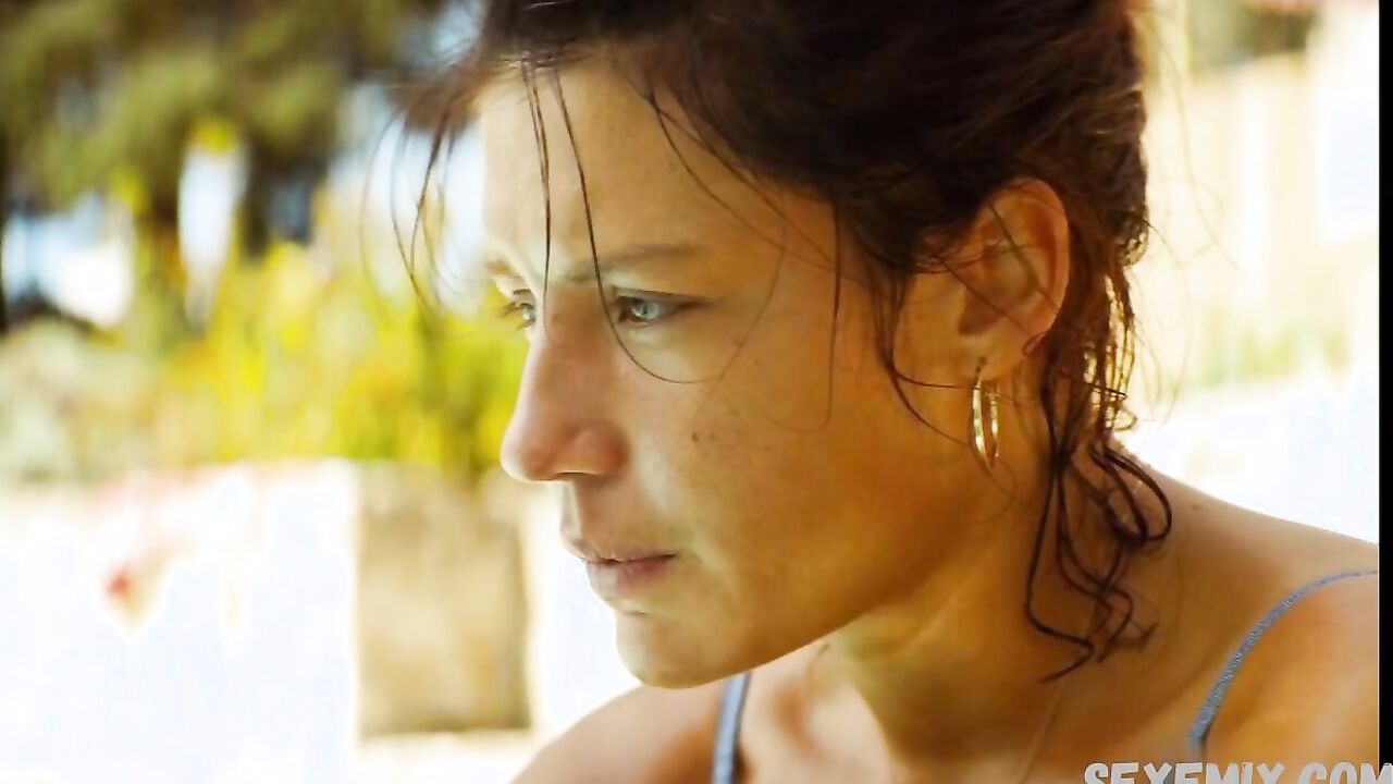 Seductive Adele Exarchopoulos in a swimsuit, scene in Revenir (2019)