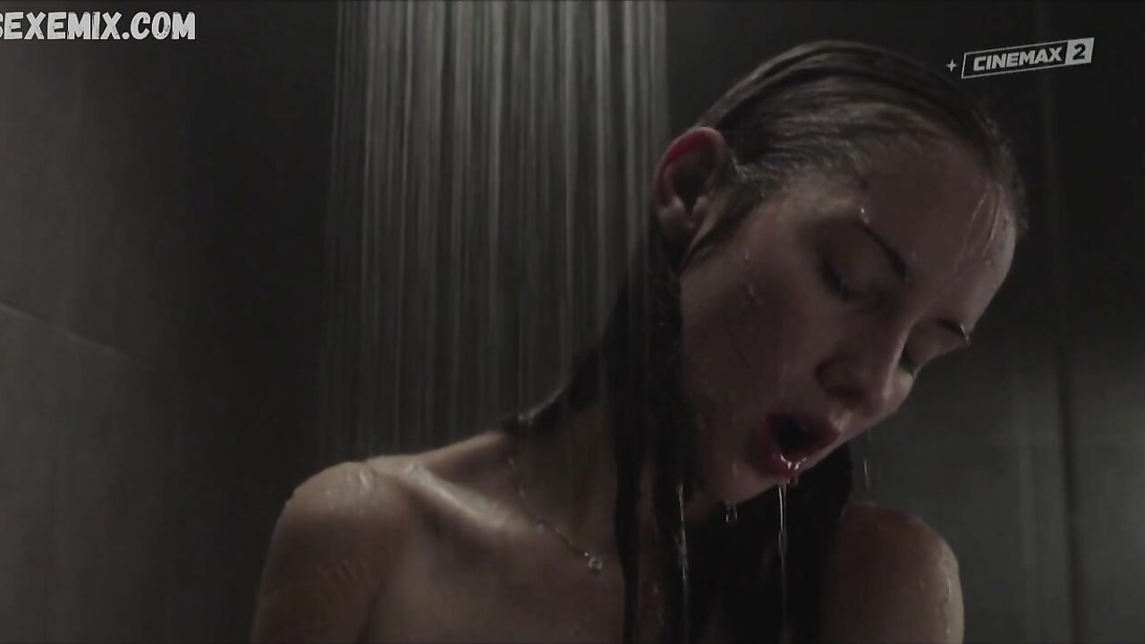 Eliska Krenkova in shower, scene in Tiche doteky (2019)