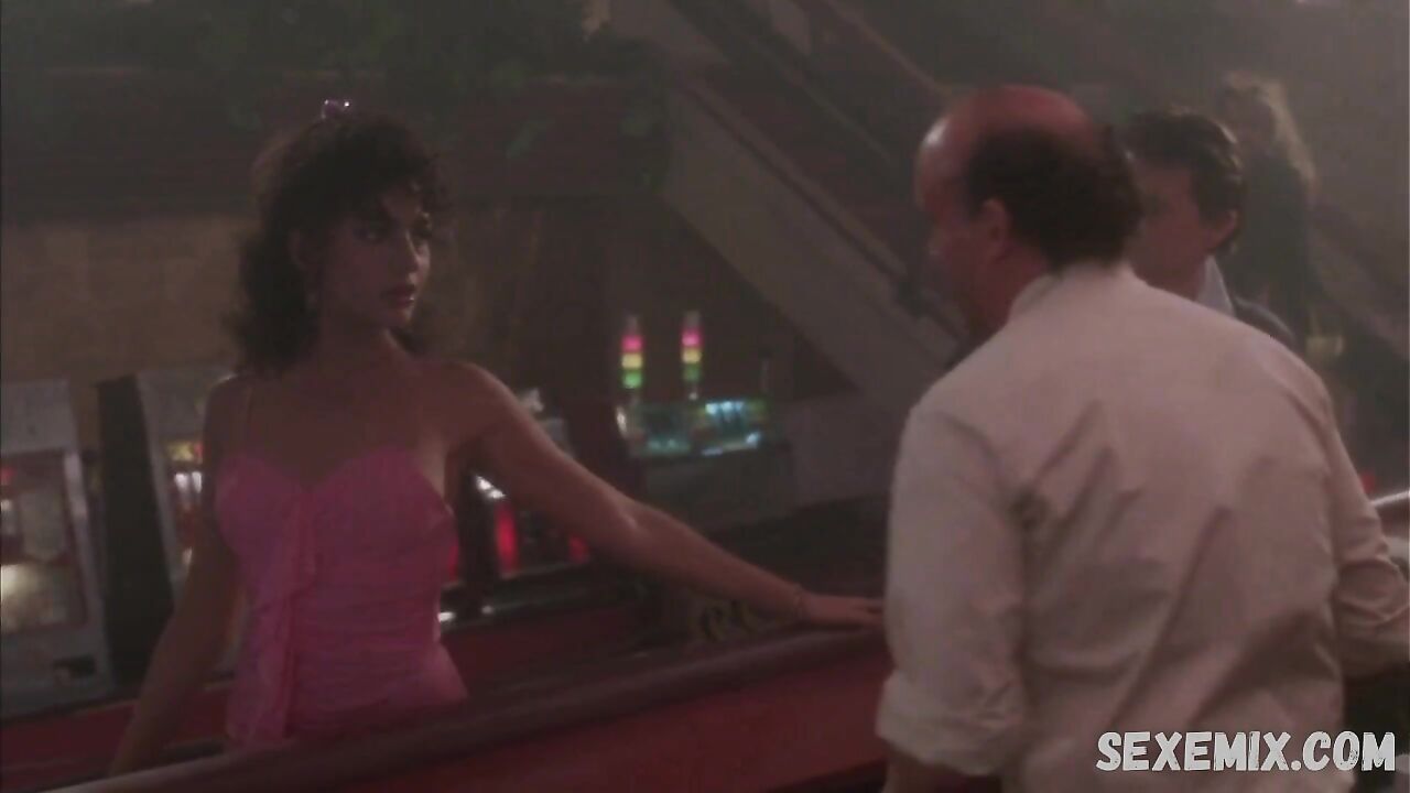 Julie Carmen sexy, scene in Blue City (1986)