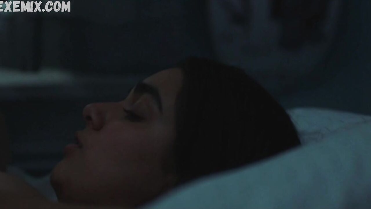 Geraldine Viswanathan sexy, Missionary style scene in Hala (2019)