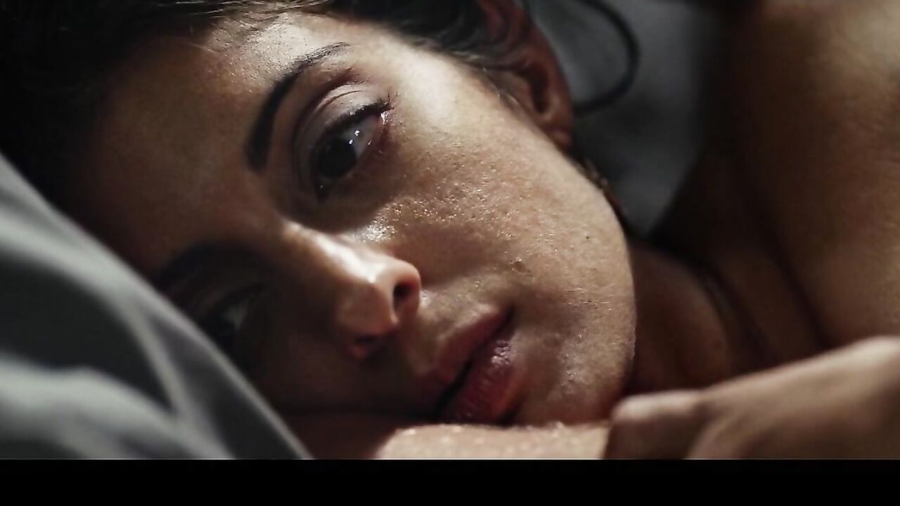 Sexy Szene im Missionarsstil von Meera Rohit Kumbhani in Perception (2018)