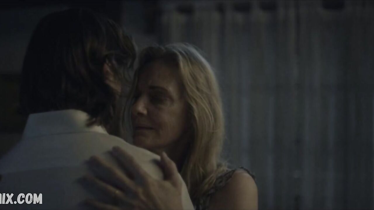 Lisa Emery Naked, scene in Ozark s03e05 (2020)