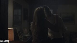 Lisa Emery nue, scène dans Ozark s03e05 (2020)