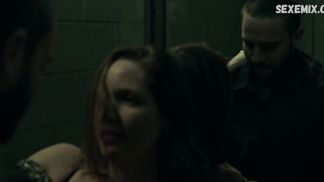 Jordana Spiro fucked in bathroom, scene in - Ozark s02e04 (2018)