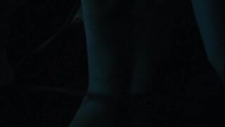 Quinn Cooke ci mostra le sue tette nude, scena in Ozark s01e03 (2017)