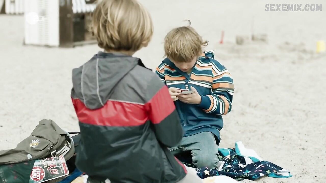 Magdalena Hofner in red lingerie, scene in Stralsund s01e15 (2019)