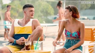 Amanda Campana bikini, Summertime s01e04 (2020)'deki erotik sahne