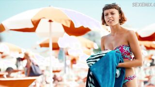 Rebecca Coco Edogamhe, Amanda Campana bikini, Summertime s01e03 (2020) sahnesi