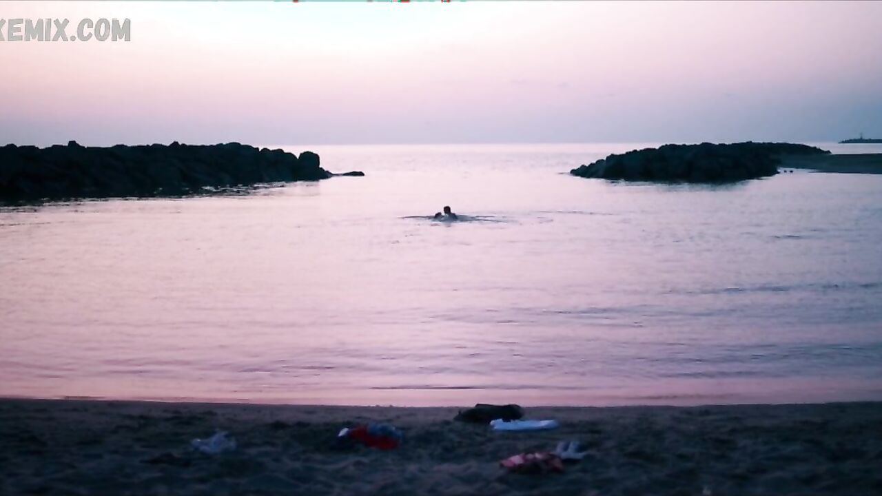 Amanda Campana, Giulia Salvarani lesbisch, Szene in Summertime (2020)