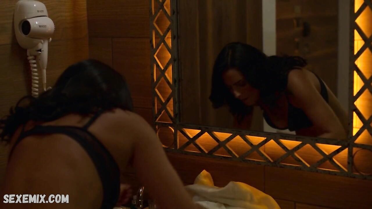 Cecilia Suarez in black bra, Sexy scene in The House of Flowers