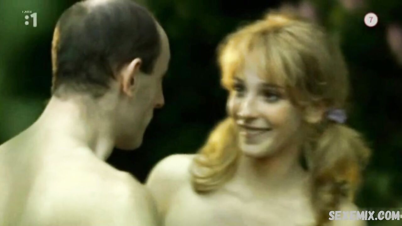 Vica Kerekes demonstrated nude boobs, scene Konecna Stanica