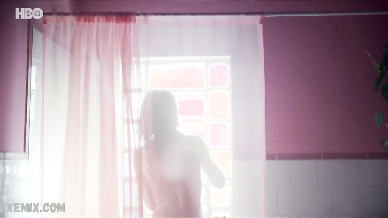 Clara Gallo topless, scene in Todxs Nos (2020)