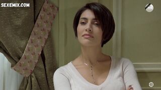 Caterina Murino culo desnudo, escena en Le Grand Alibi (2008)