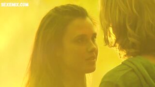 Poppy Drayton sexy, escena en The Shannara Chronicles s01 (2016)