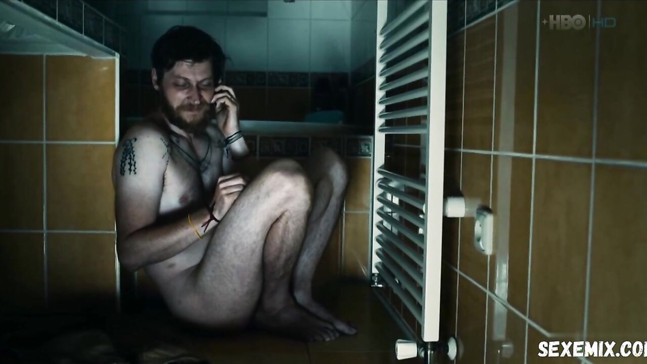 Anna Randarova topless, scene in Usmevy smutnych muzu (2018)