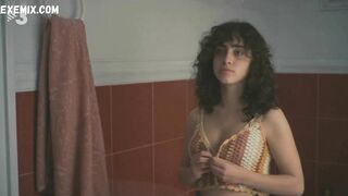 Maria Morera topless, scene in Cucut s01e01 (2022)