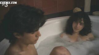 Maria Morera topless, scene in Cucut s01e01 (2022)