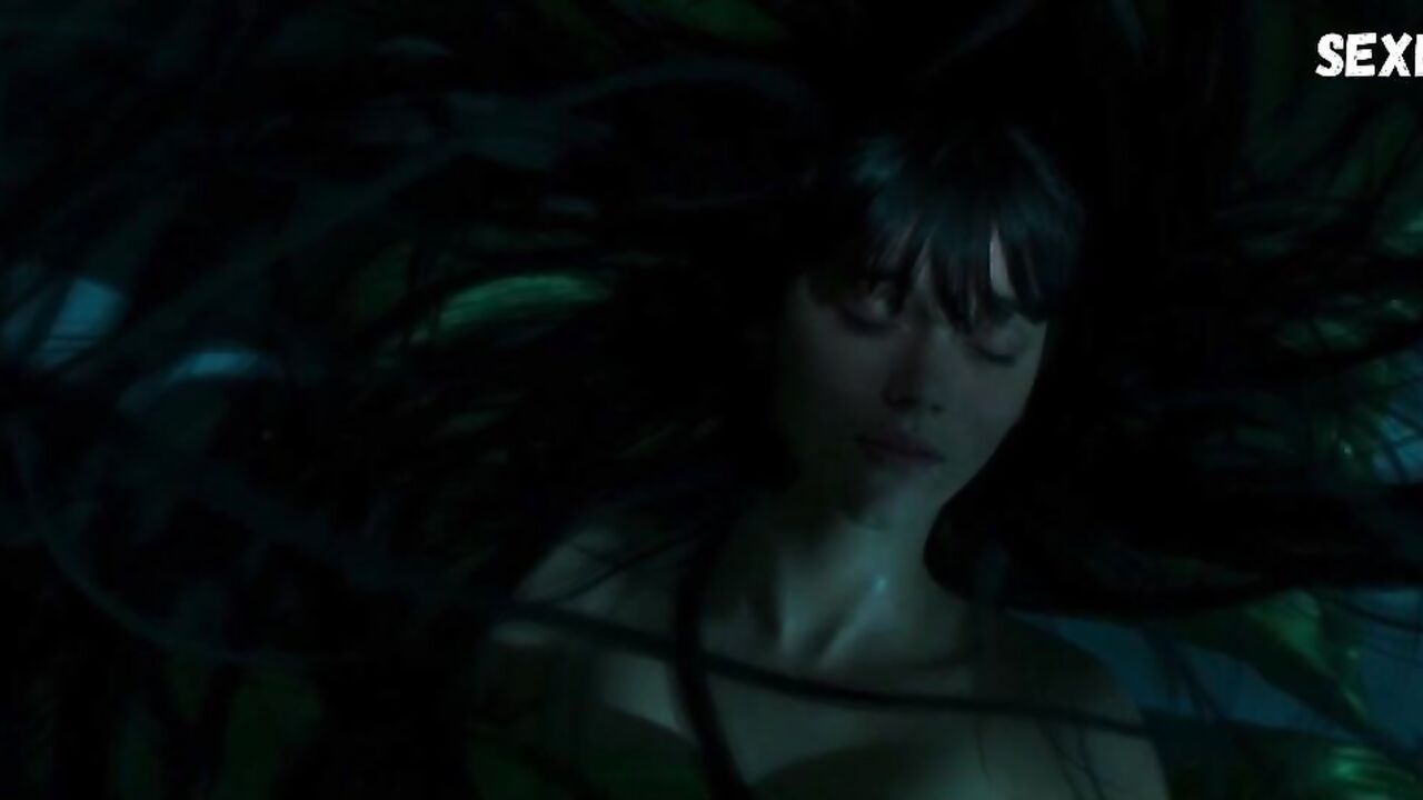 Klara Miklasova topless, scene in Daria (2020)