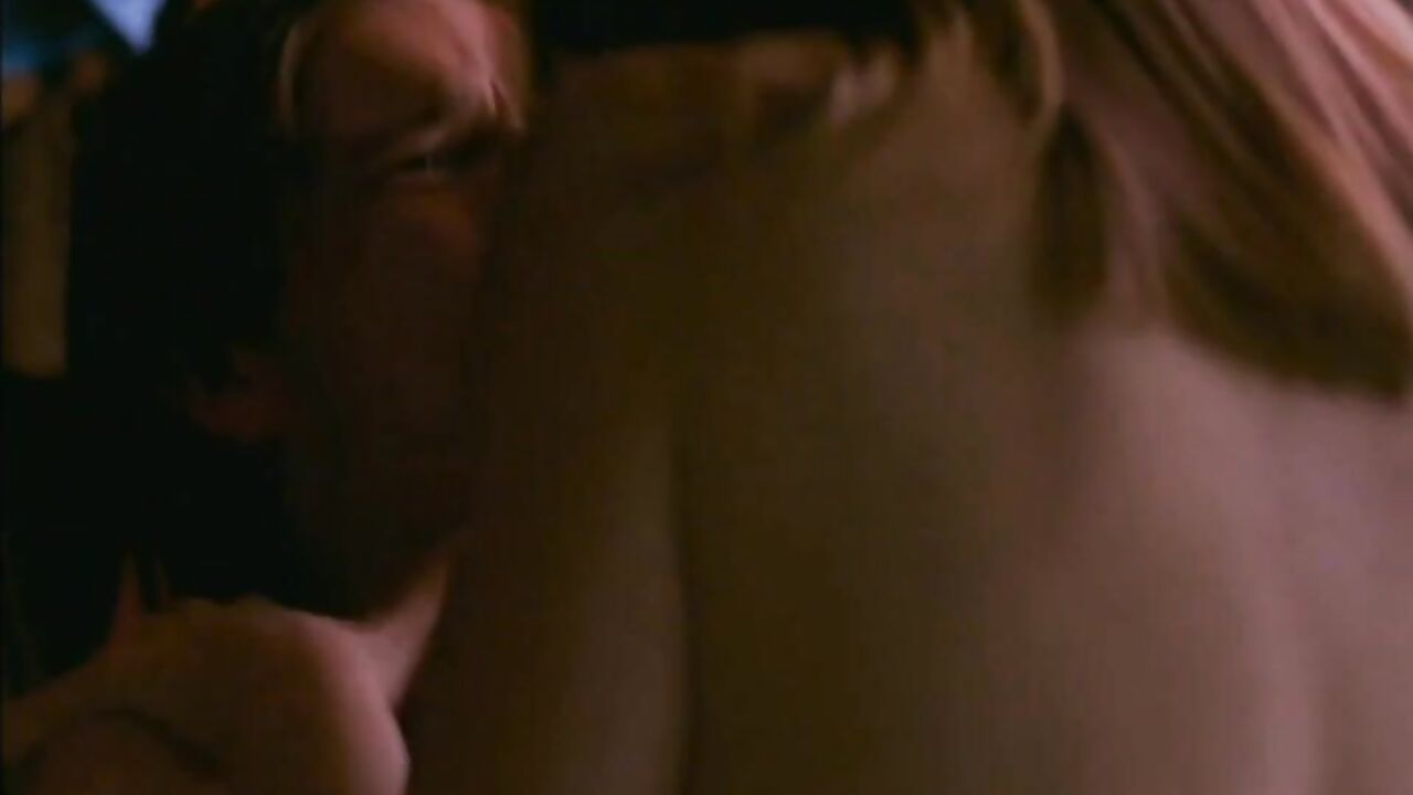 Melanie Gutteridge sexy, breasts scene in G:MT – Greenwich Mean Time (1999)