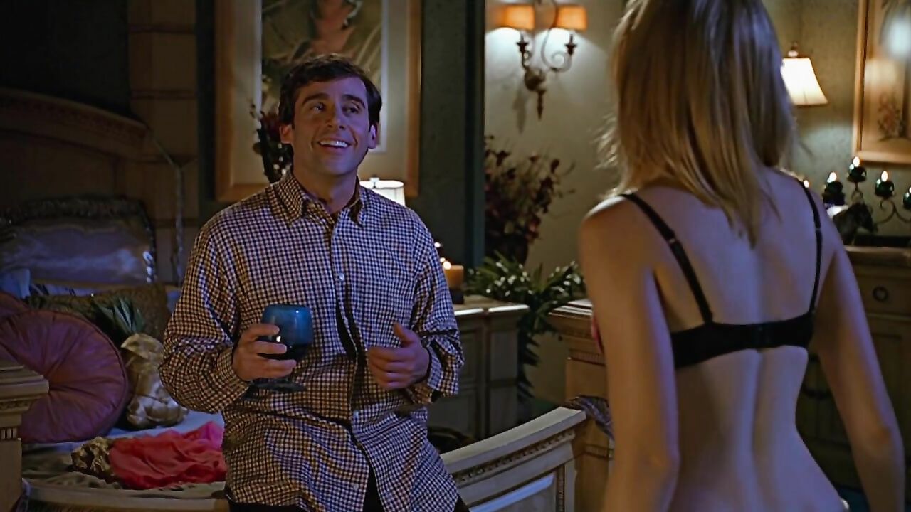 Elizabeth Banks sexy, erotic scene from The 40-Year-Old Virgin (2005)