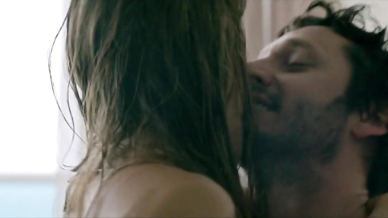 Eugenia Suarez nude, Sex scene from El Hilo Rojo (2016)