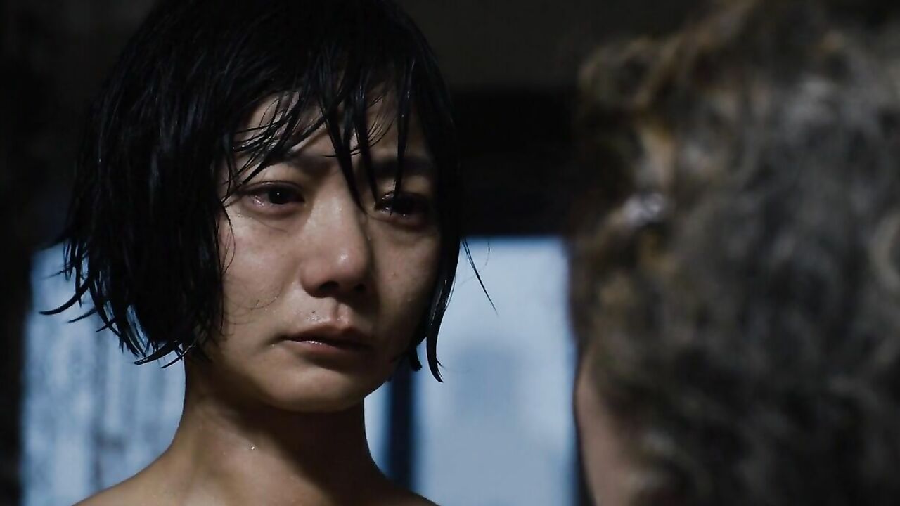 Doona Bae nackt, erotische Szene aus Sense8 s02e03, erotische Szene aus 04 (2017)