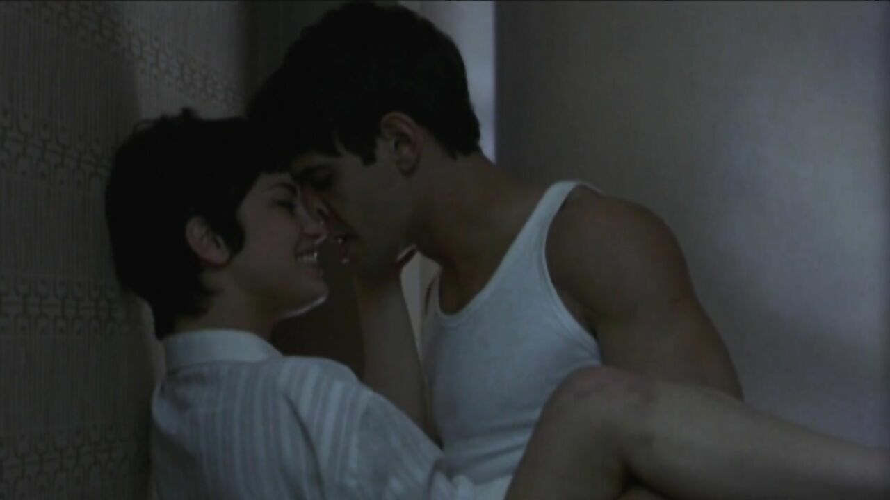 Dolores Fonzi nude, Sex scene from Plata quemada (2000)