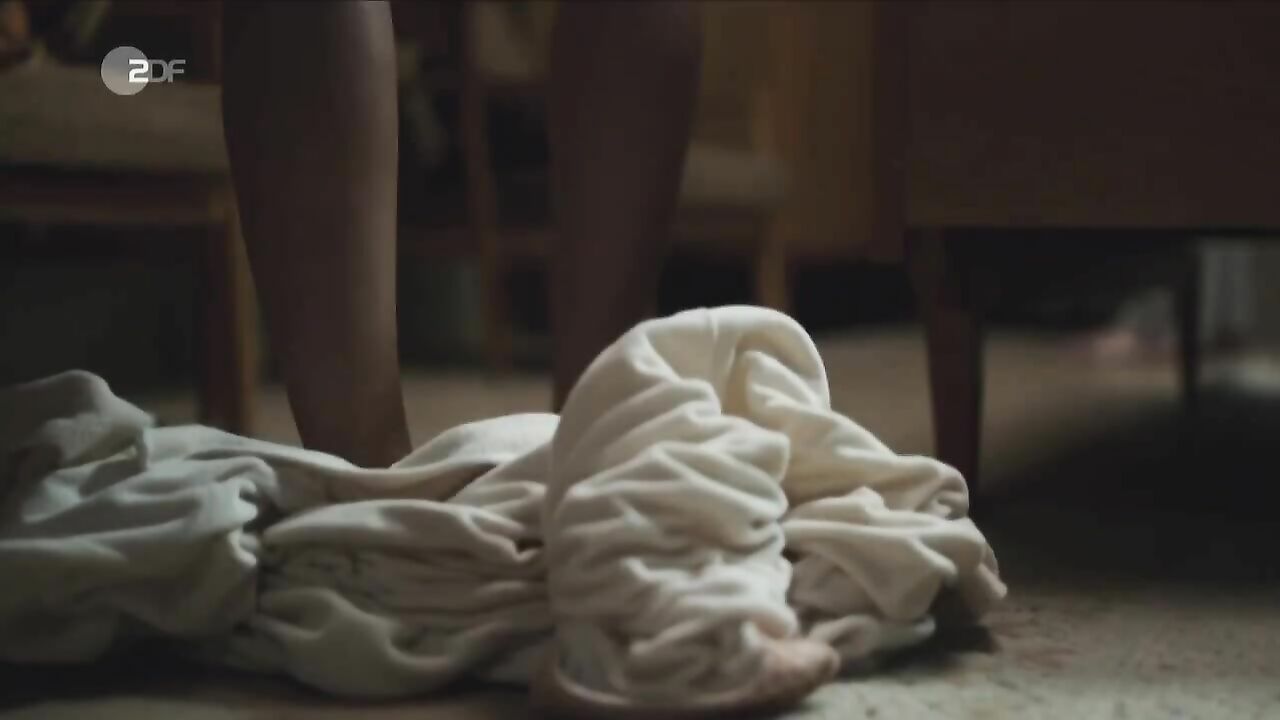 Anja Kling nude, Sex scene from Der gleiche Himmel s01e03 (2017)