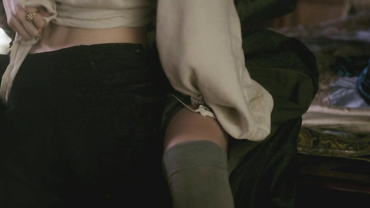 Jodie Comer nude, Sex scene from The White Princess s01e06 (2017)