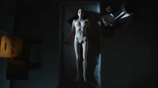 Michelle Page nuda, scena di sesso da Ophilia (2015)