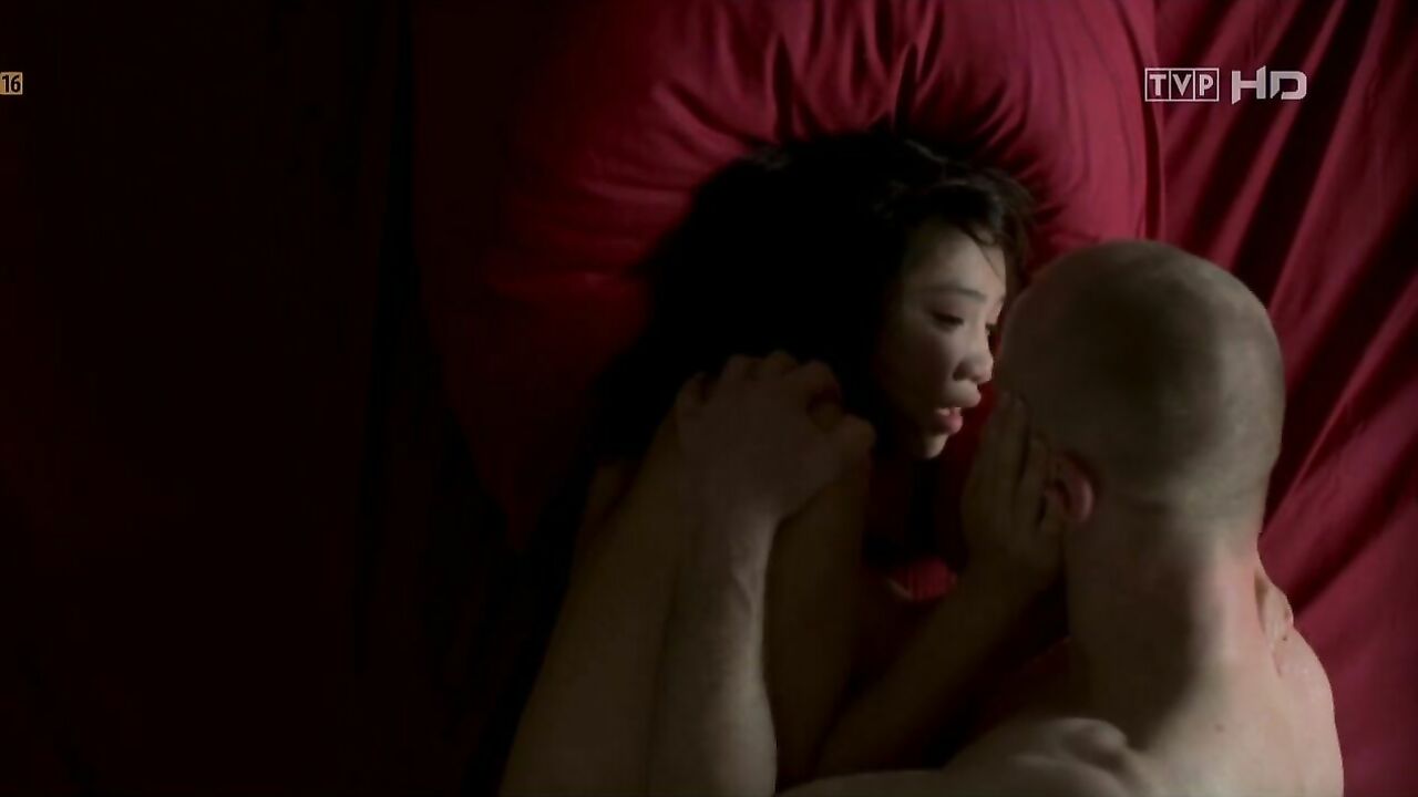 Luu De Ly nude, Sex scene from Moja Krew (2009)