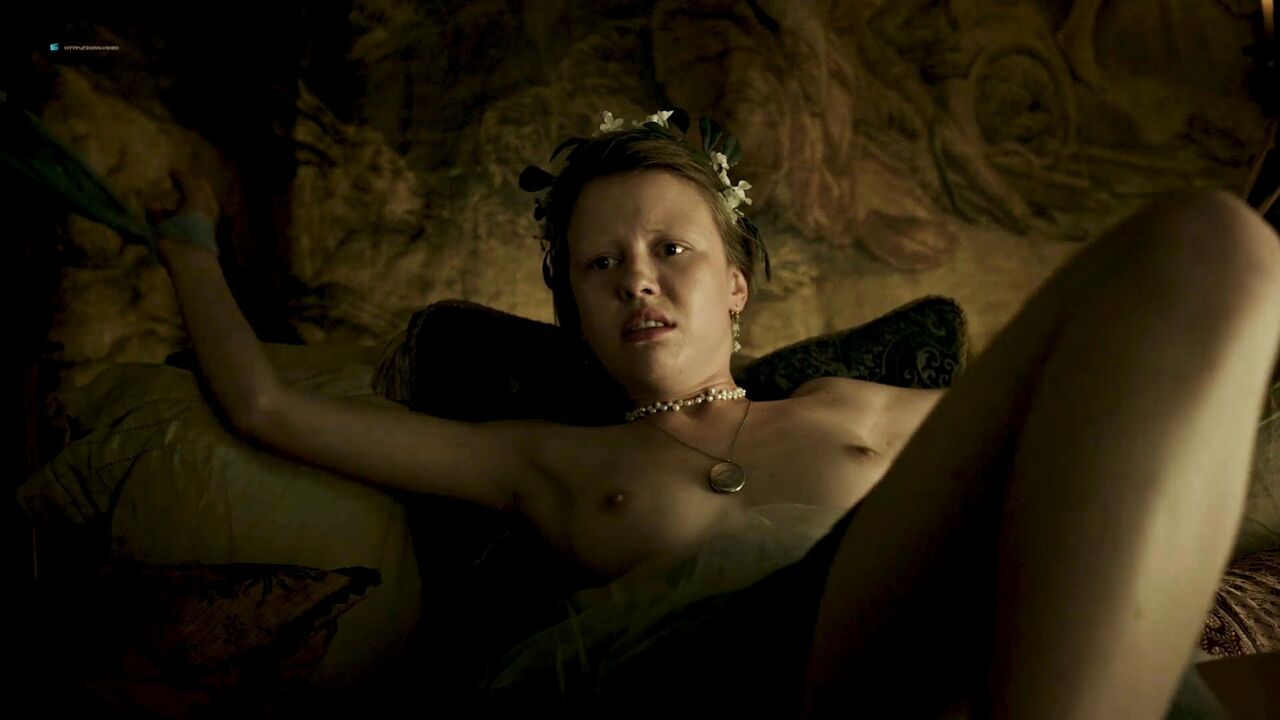 Mia Goth nude, erotic scene from A Cure for Wellness (2016)