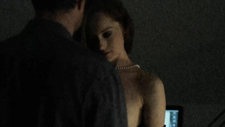 Lotte Verbeek desnuda, escena de sexo de Suspensión de la incredulidad (2012)