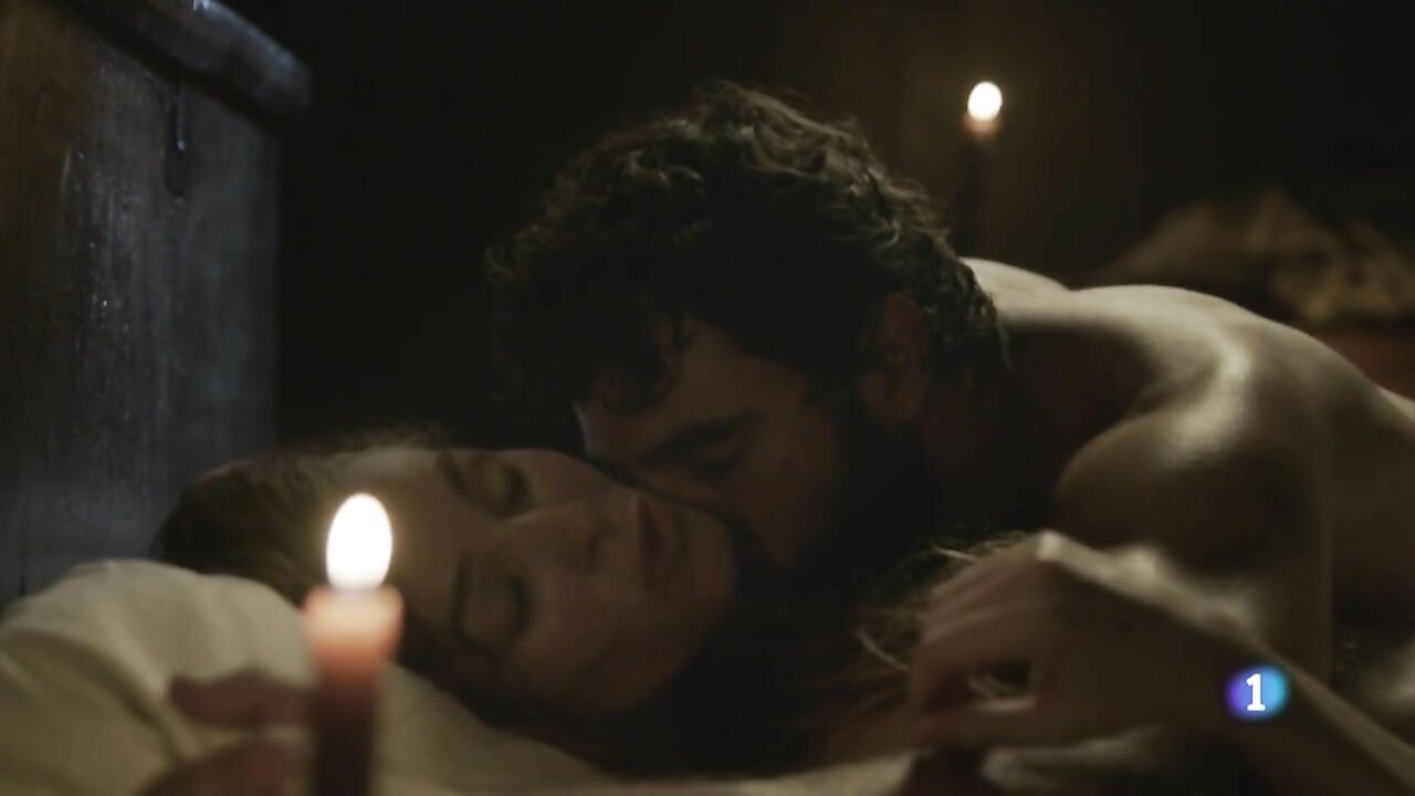 Begona Maestre nude, Sex scene from El final del camino s01e01 (2017)