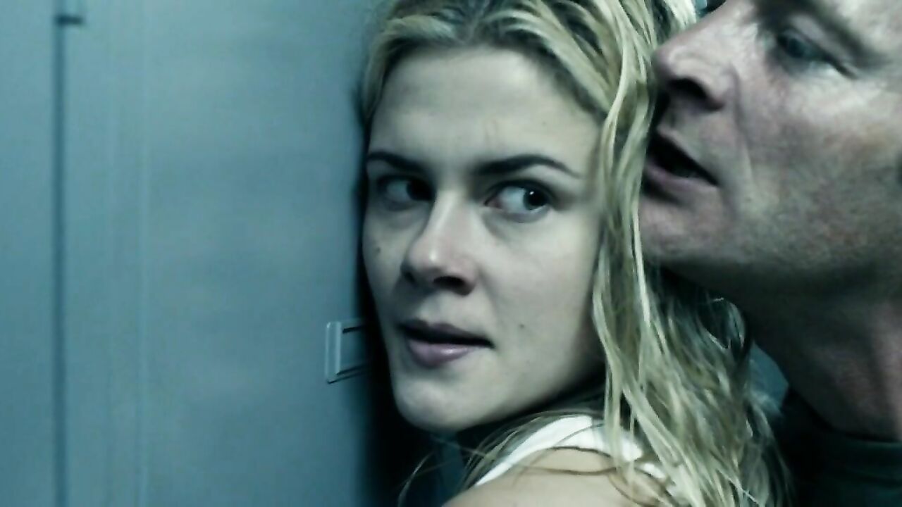 Rachael Taylor nude, erotic scene from Ghost Machine (2009)